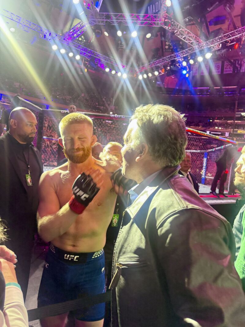 Image for the Tweet beginning: Great to cheer on @pennstateWREST’s