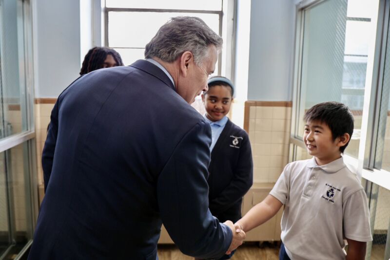 Image for the Tweet beginning: School choice has the power