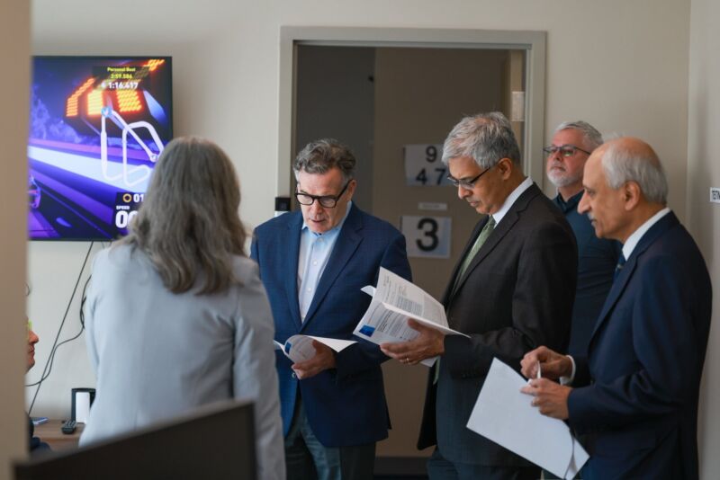 Image for the Tweet beginning: At @UPMC's Rehabilitation Institute, @NIHDirector_Jay