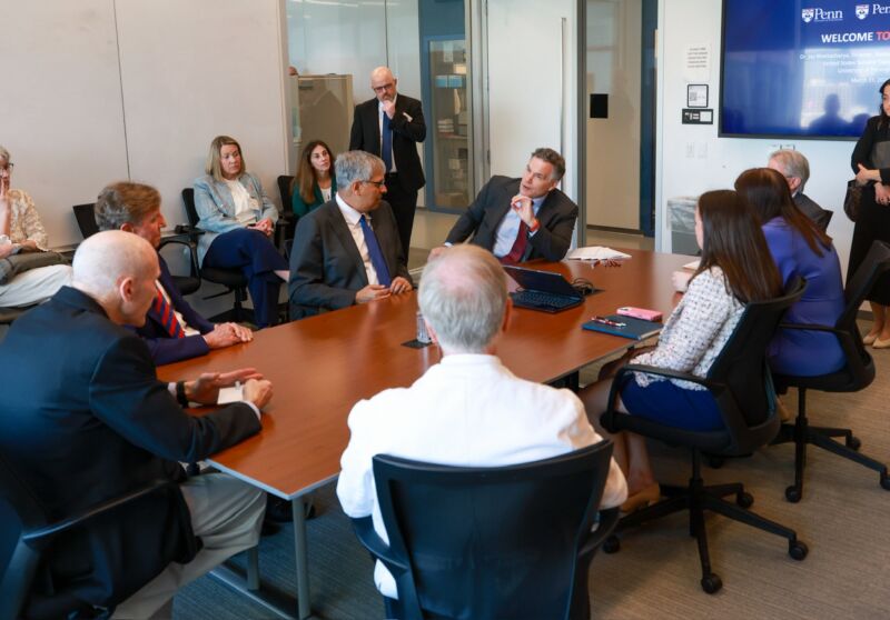 Image for the Tweet beginning: At @PennMedicine’s CAR-T labs with