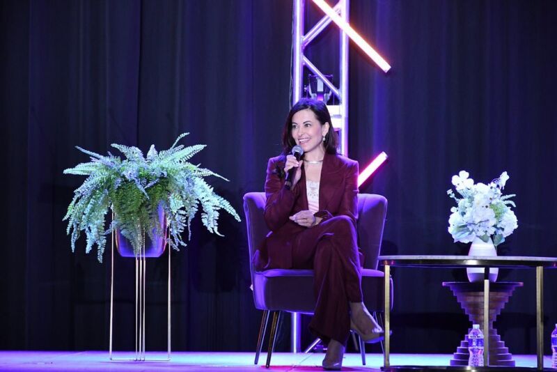 Image for the Tweet beginning: Great to see Dina take