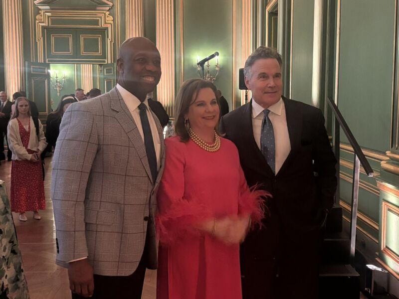 Image for the Tweet beginning: Great to visit with @marjoriesba