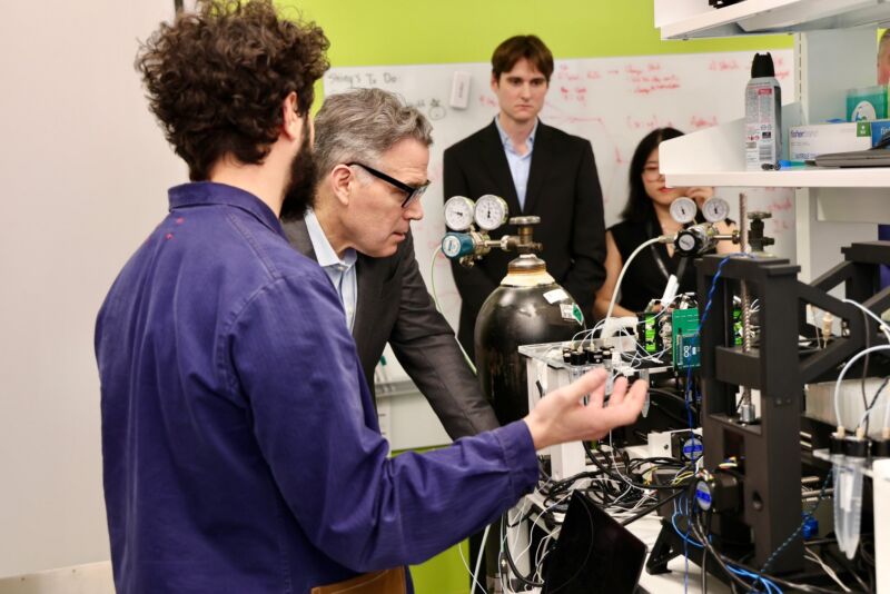 Image for the Tweet beginning: An impressive visit at @PennEngineers