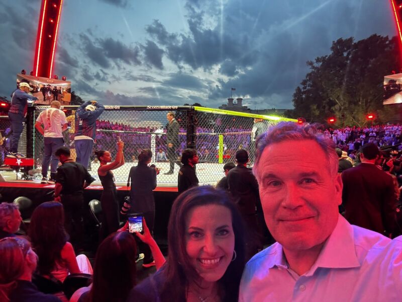 Image for the Tweet beginning: Incredible evening at the White